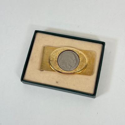 Sale Photo Thumbnail #498