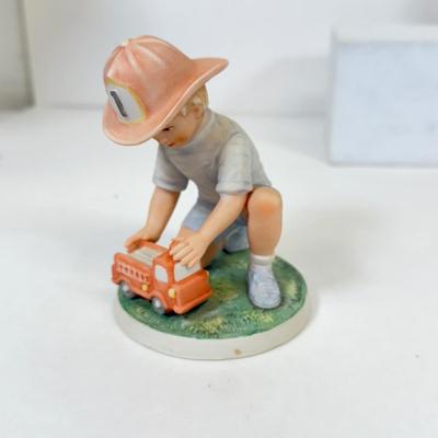 LOT 19: Frances Hook "A Child's World" Porcelain Collectible Figurines w/ Boxes