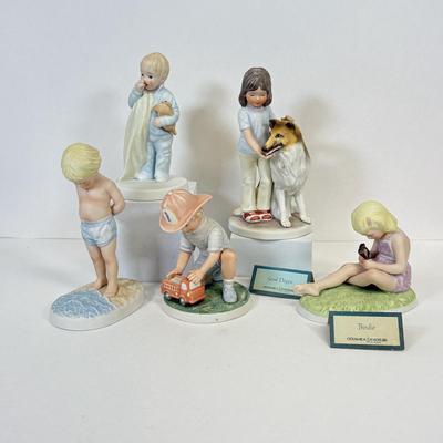 LOT 19: Frances Hook "A Child's World" Porcelain Collectible Figurines w/ Boxes