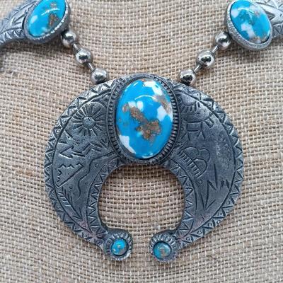 LOT 23: Vintage Native American Style Silver-Tone Squash Blossom Necklace