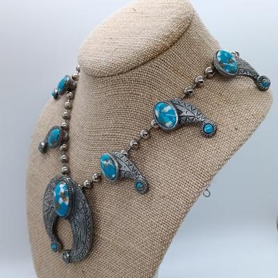 LOT 23: Vintage Native American Style Silver-Tone Squash Blossom Necklace