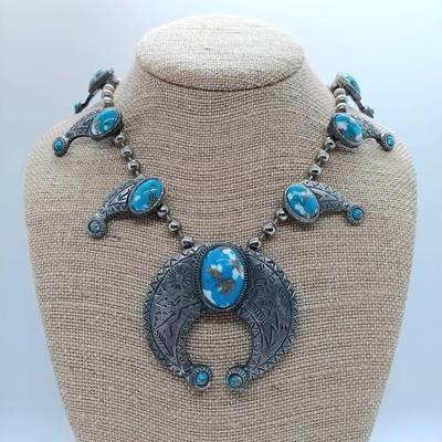 LOT 23: Vintage Native American Style Silver-Tone Squash Blossom Necklace