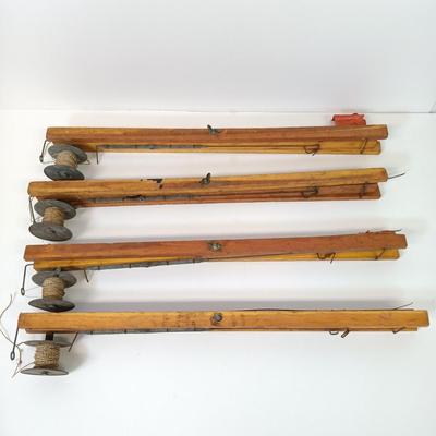 LOT 28: Vintage Ice Fishing Tip Ups with NIB Pantoskope Diving Mask, Fishing Lures & More