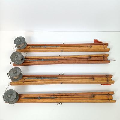 LOT 28: Vintage Ice Fishing Tip Ups with NIB Pantoskope Diving Mask, Fishing Lures & More