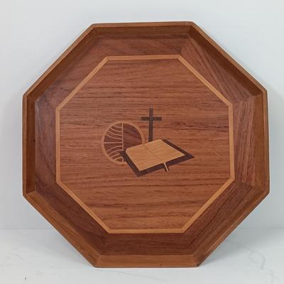 LOT 39: The World of Promise Audio Bible, Inlaid Wood Religious Tray, Fontanini Three Kings Ornaments & More