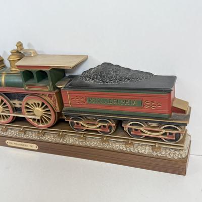 LOT 45: The Philadelphia 1871 Train Wall Decor & Vintage Train Magazines