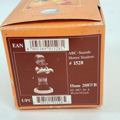 LOT 46: Boxed Porcelain Figurines: Paul Sebastian Collection, Hummel Club & More