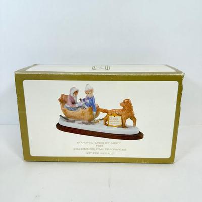 LOT 46: Boxed Porcelain Figurines: Paul Sebastian Collection, Hummel Club & More