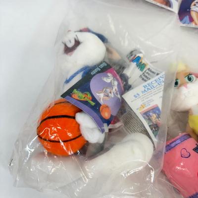 LOT 51: Kai Da Chinese Barbie Copy Dolls, Tune Squad Bugs & Lola and More