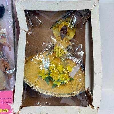 LOT 52: Doll Collection: Madame Alexander, Real Teen 14", Shelf Sitters & More