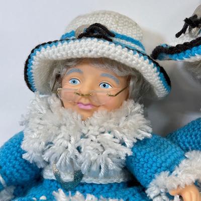 LOT 52: Doll Collection: Madame Alexander, Real Teen 14", Shelf Sitters & More