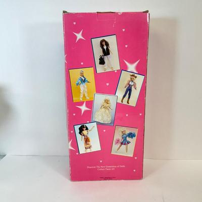 LOT 52: Doll Collection: Madame Alexander, Real Teen 14", Shelf Sitters & More