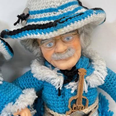 LOT 52: Doll Collection: Madame Alexander, Real Teen 14", Shelf Sitters & More