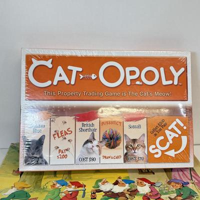 LOT 56: Collection of Games & Ravensberger Puzzle w/ Stow & Go Mat