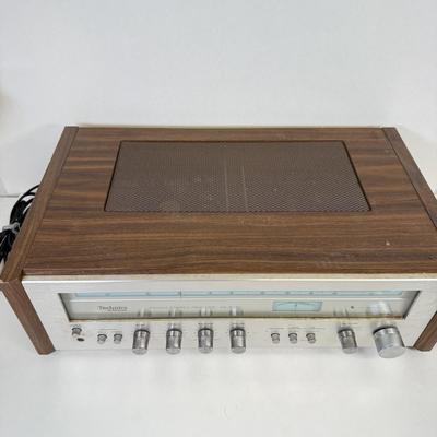 LOT 57: Technics by Panasonic FM/AM Stereo Receiver Model SA-5170