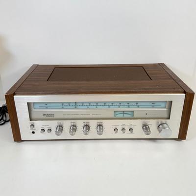 LOT 57: Technics by Panasonic FM/AM Stereo Receiver Model SA-5170