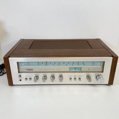 LOT 57: Technics by Panasonic FM/AM Stereo Receiver Model SA-5170