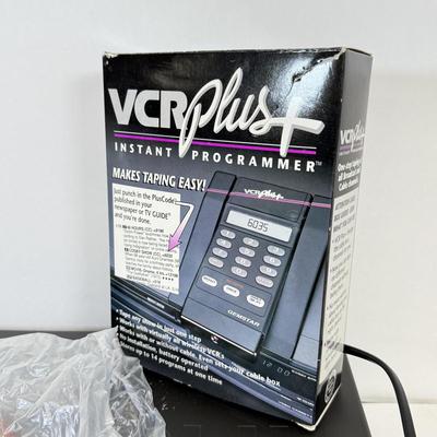 LOT 58: Hitachi VCR Model VT-FX6407AS