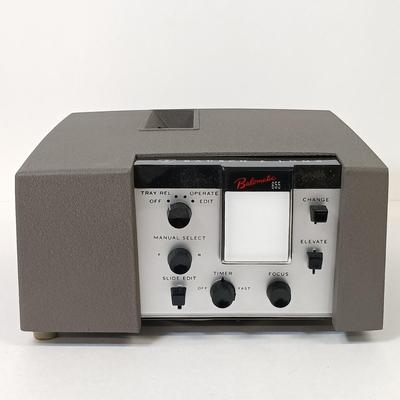 LOT 65: Bausch & Lomb Balomatic 655 Slide Projector with Leather Case