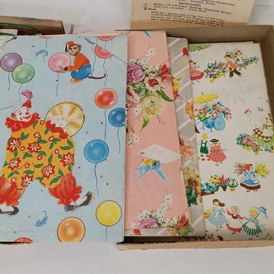 LOT 70: Collection of NIP and Vintage Home Items