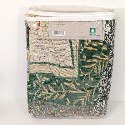 LOT 70: Collection of NIP and Vintage Home Items