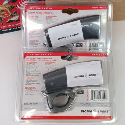 LOT 70: Collection of NIP and Vintage Home Items