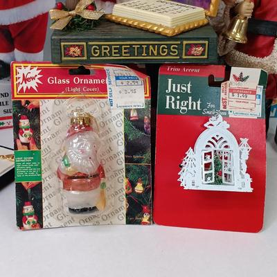 LOT 72: Vintage Christmas Collection