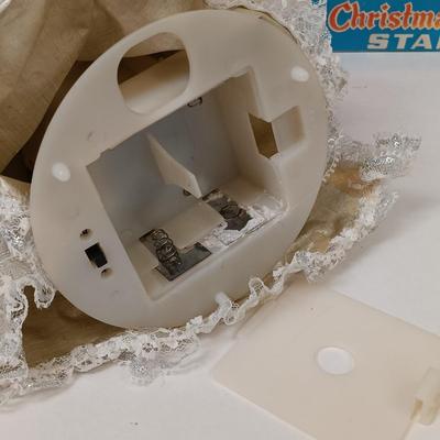 LOT 72: Vintage Christmas Collection