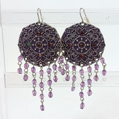 LOT 77: Interchangeable Ring with Dangling Earrings