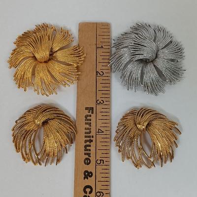 LOT 80: Set of (4) Monet Cordelia and Mirador Brooches