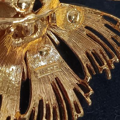 LOT 80: Set of (4) Monet Cordelia and Mirador Brooches