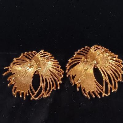 LOT 80: Set of (4) Monet Cordelia and Mirador Brooches