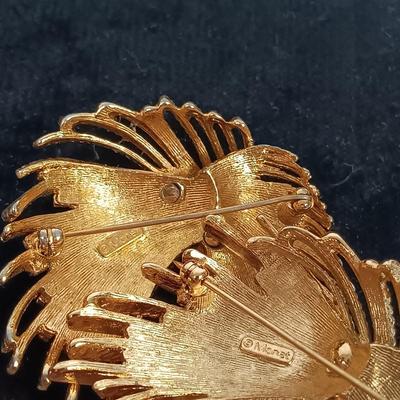 LOT 80: Set of (4) Monet Cordelia and Mirador Brooches