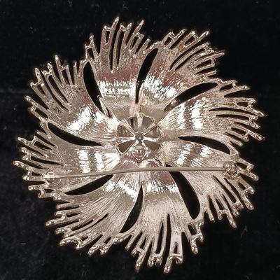 LOT 80: Set of (4) Monet Cordelia and Mirador Brooches