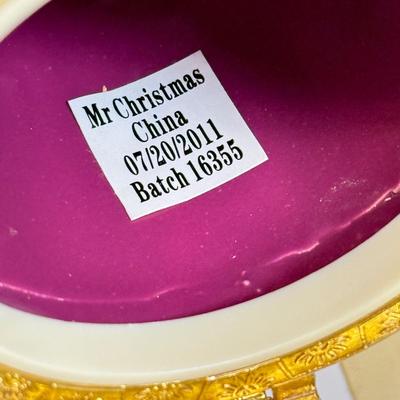 LOT 87: Lenox Christmas Ornaments & Porcelain Decor in Boxes, Gorham Snowman Ornaments & More