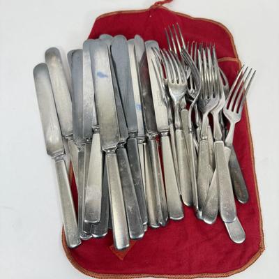LOT 88: Collection of Silverplated Flatware