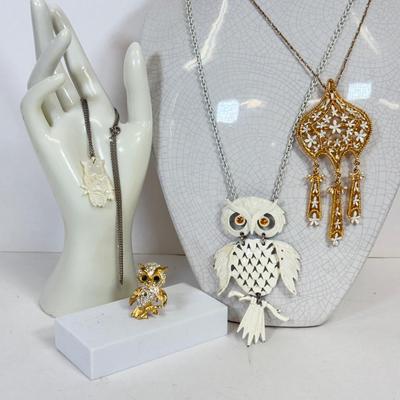 LOT 94: Owl Necklaces, Ring & More