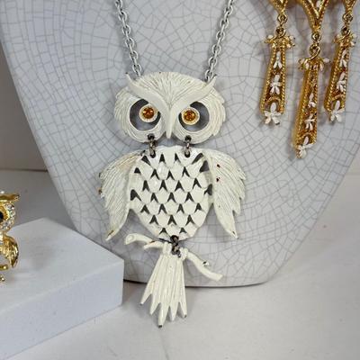 LOT 94: Owl Necklaces, Ring & More