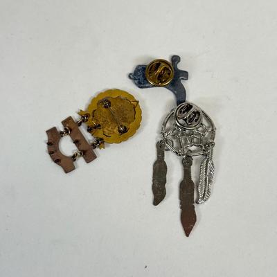 LOT 96: Variety of Small Pins