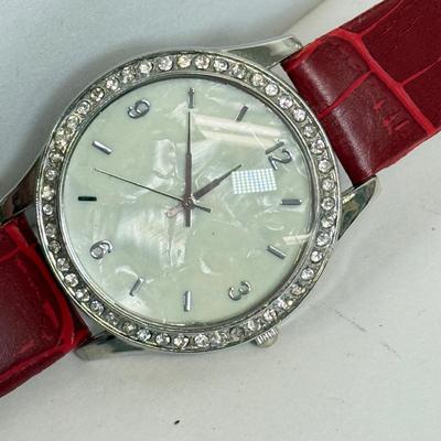 LOT 99: Vintage & Modern Ladies Watches