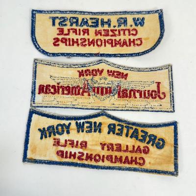 LOT 100: Vintage Championship Medals, New York Patches