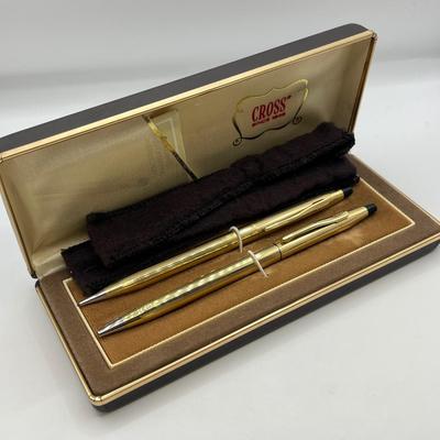 LOT 106: Vintage Cross 1/20th 12K Gold Filled Pen and Mechanical Pencil Set