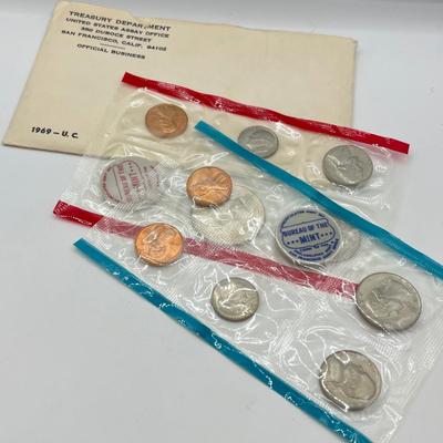 LOT 107: 1968 and 1969 Uncirculated Coin Sets
