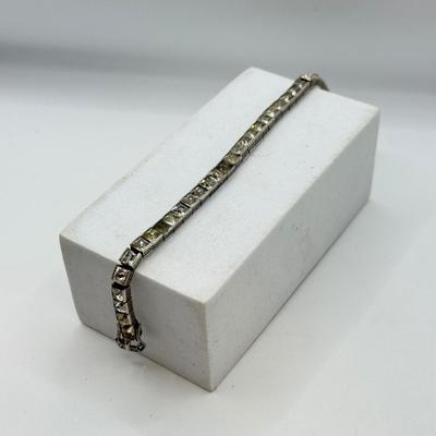 Sale Photo Thumbnail #249