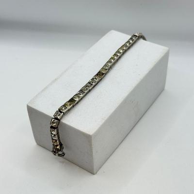 Sale Photo Thumbnail #255