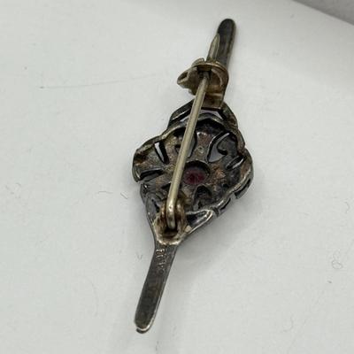 LOT 116: Two Vintage Sterling Silver Brooches/Pins (12.3g)