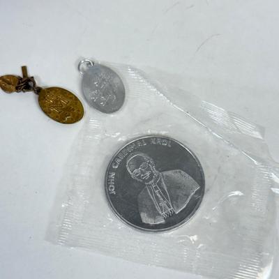 LOT 129: Religious Jewelry, Crosses, Pope Coin & More