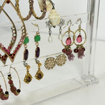 LOT 131: Pierced Earring Collection