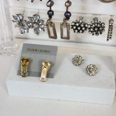 LOT 132: Pierced Earring Collection - Avon & More