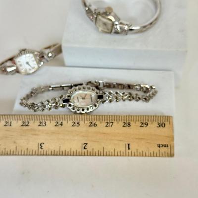 LOT 135: Ladies Watches: Majestron, Benrus & Bulova